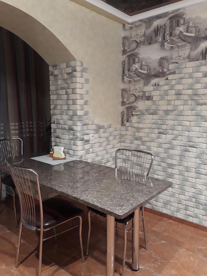 Apartment In A New House Krementchouk Extérieur photo